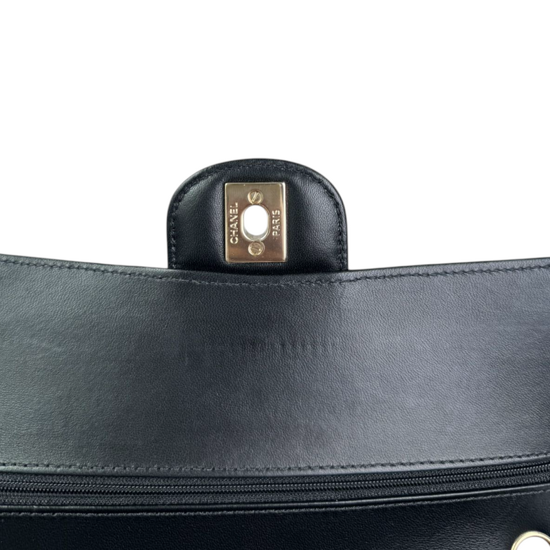 Double Flap Medium Lambskin Chevron Quilted Black LGHW