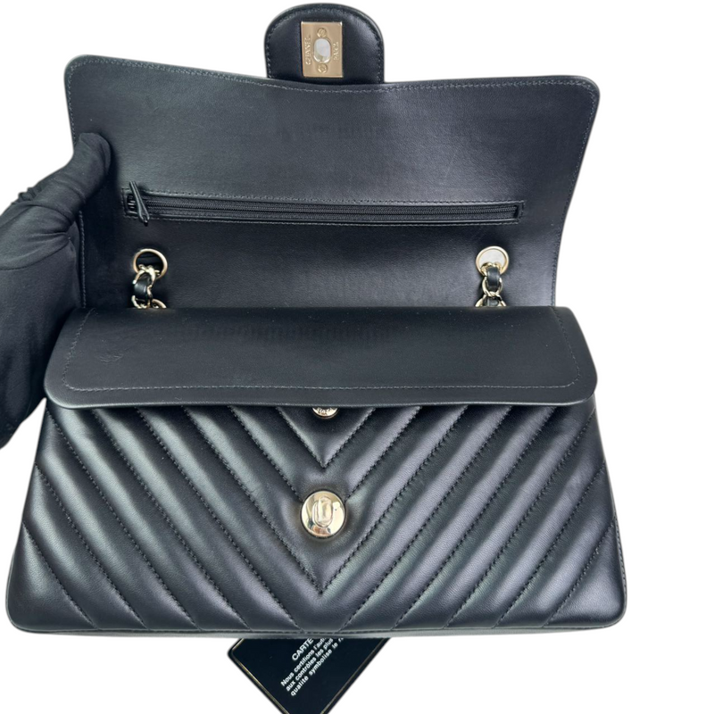 Double Flap Medium Lambskin Chevron Quilted Black LGHW