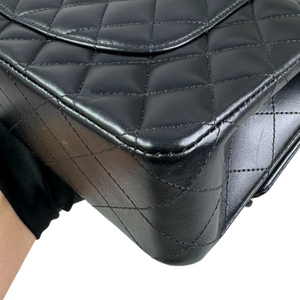 Classic Double Flap Medium Lambskin Quilted Black GHW