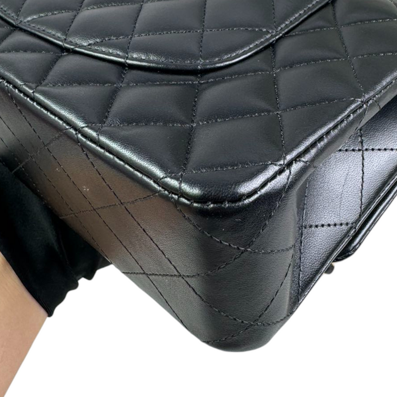 Classic Double Flap Medium Lambskin Quilted Black GHW