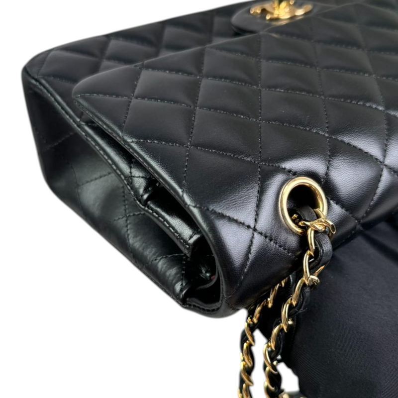 Classic Double Flap Medium Lambskin Quilted Black GHW