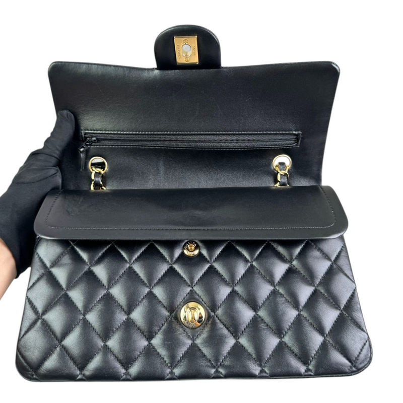 Classic Double Flap Medium Lambskin Quilted Black GHW