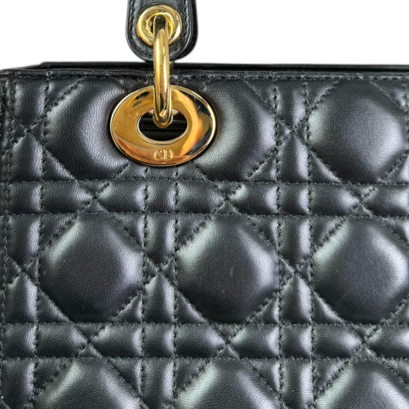 Lady Dior Medium Lambskin Cannage Black GHW