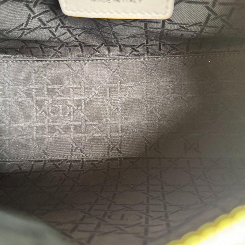 Lady Dior Medium Lambskin Quilted Light Pink GHW