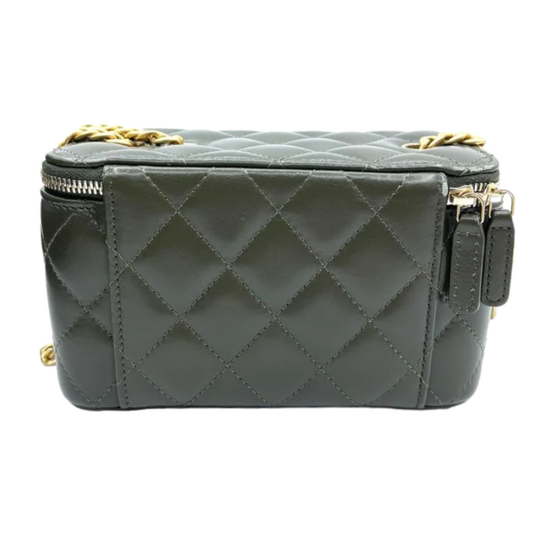 Lambskin Quilted Vanity Case Green GHW