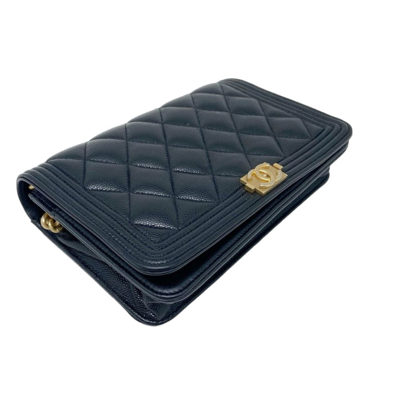 CHANEL WOC Black Quilted caviar Leather GHW, Women's Fashion, Bags