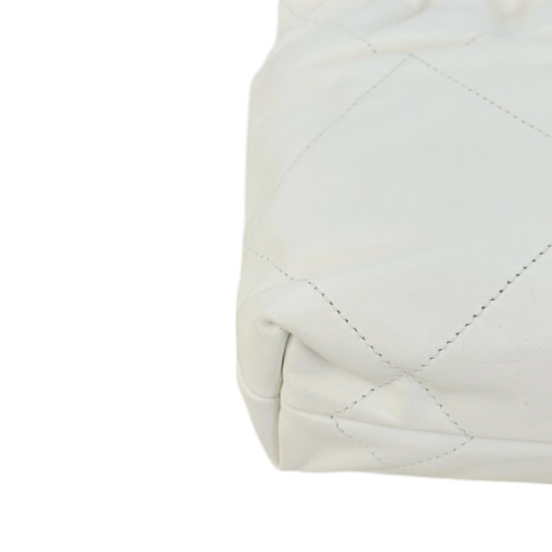 22 Mini Shiny Calfskin Quilted White GHW