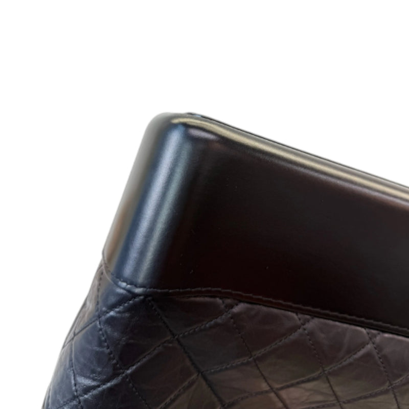 Gabrielle Hobo Large Aged Calfskin Quilted Black MHW