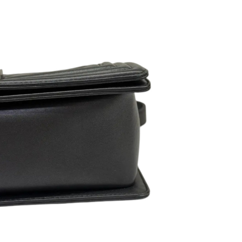 Boy Flap Medium Lambskin Quilted Black RHW