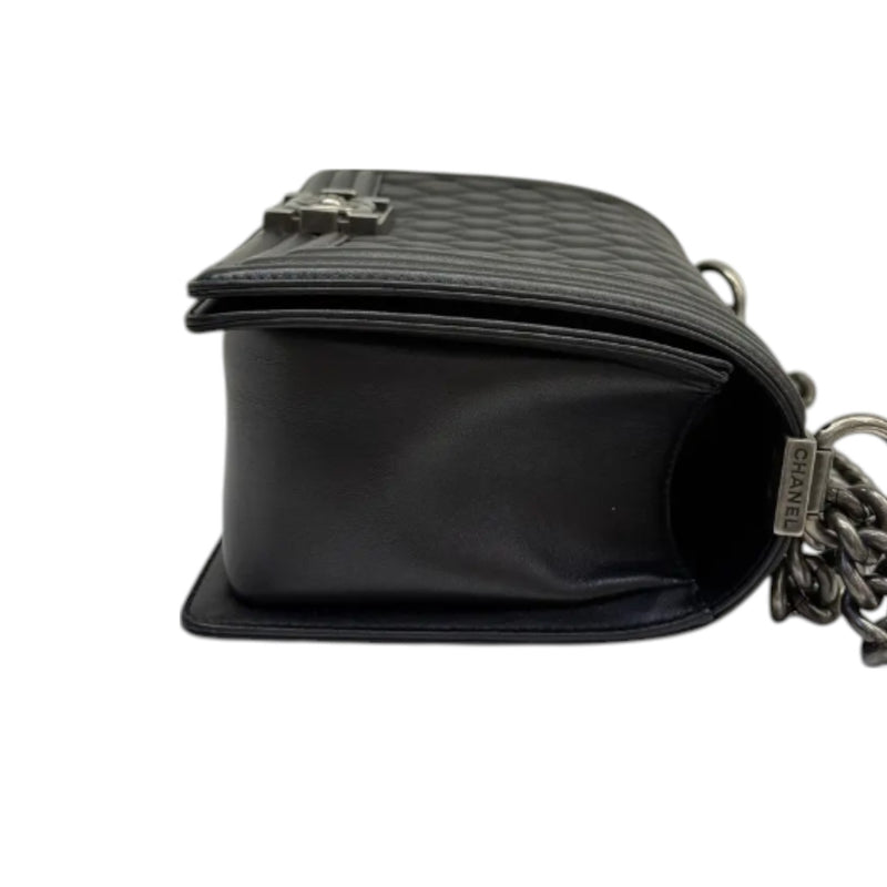 Boy Flap Medium Lambskin Quilted Black RHW