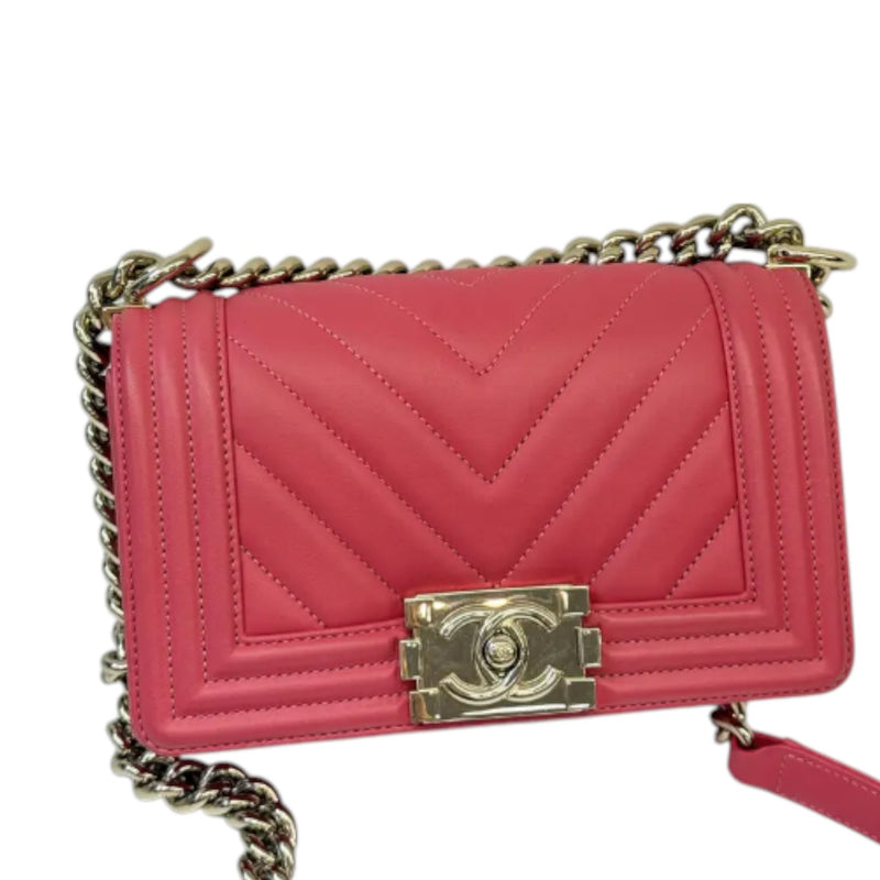 Boy Flap Small Calfskin Chevron Quilted Red GHW