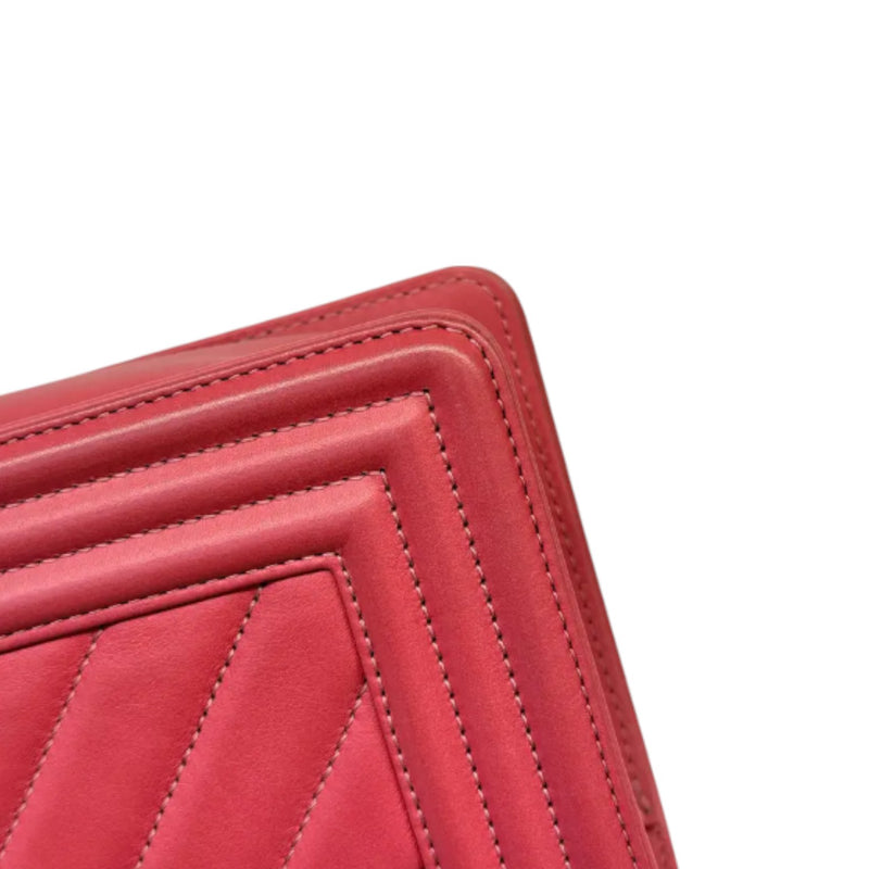 Boy Flap Small Calfskin Chevron Quilted Red GHW