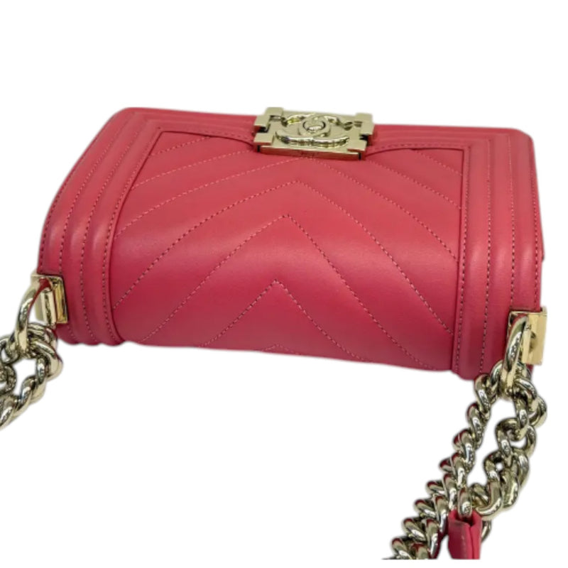 Boy Flap Small Calfskin Chevron Quilted Red GHW