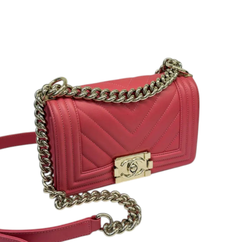 Boy Flap Small Calfskin Chevron Quilted Red GHW