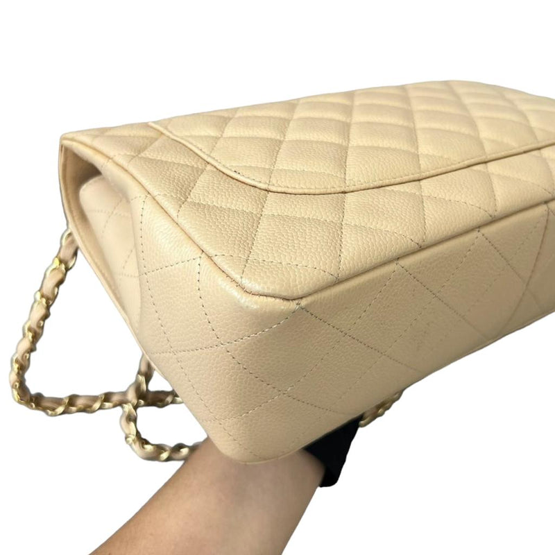 Jumbo Caviar Single Flap Beige GHW