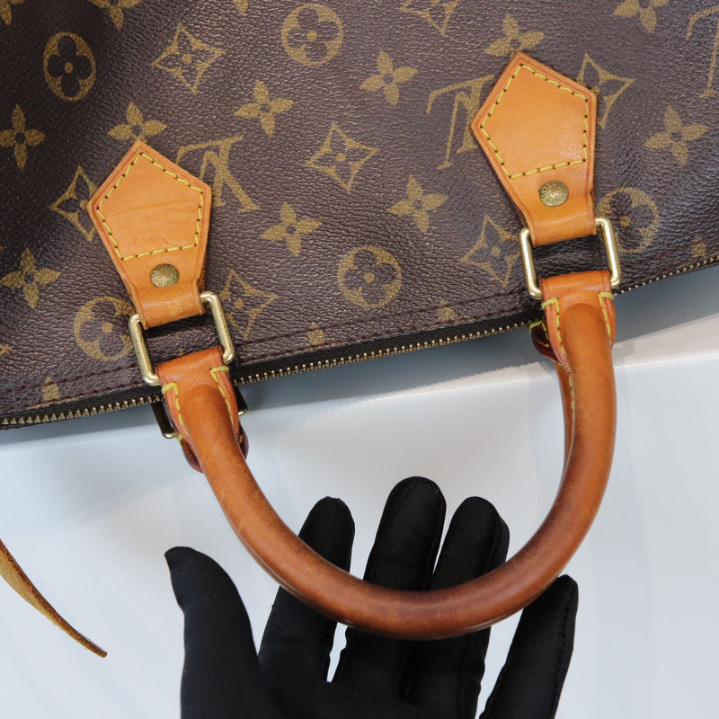 Vintage Louis Vuitton handbags speedy 30 monogram . Please Inspect All Pics