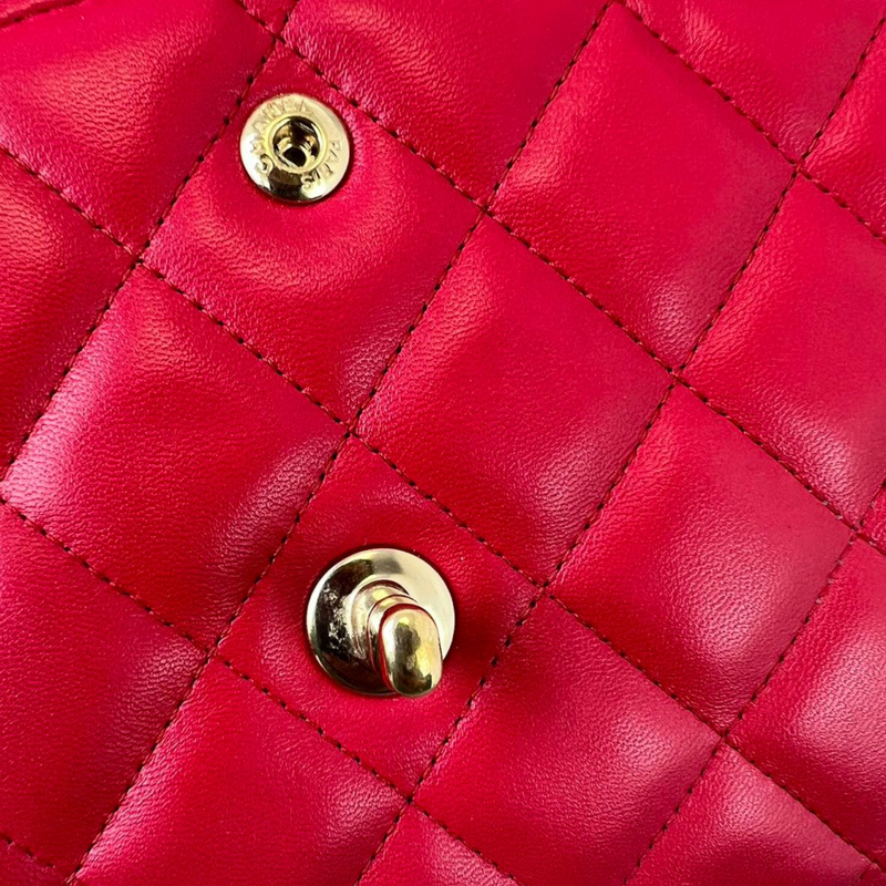 Chanel Red Quilted Caviar Leather Jumbo Classic Double Flap Bag