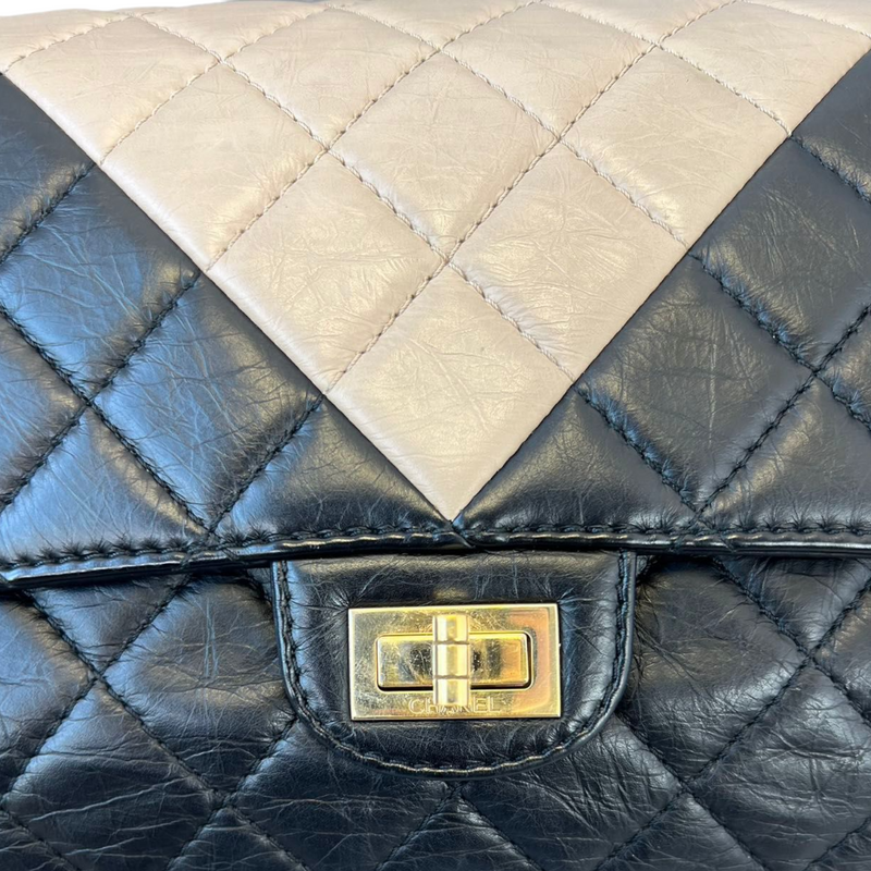 Maxi 2.55 handbag, Aged calfskin & gold-tone metal, black — Fashion | CHANEL