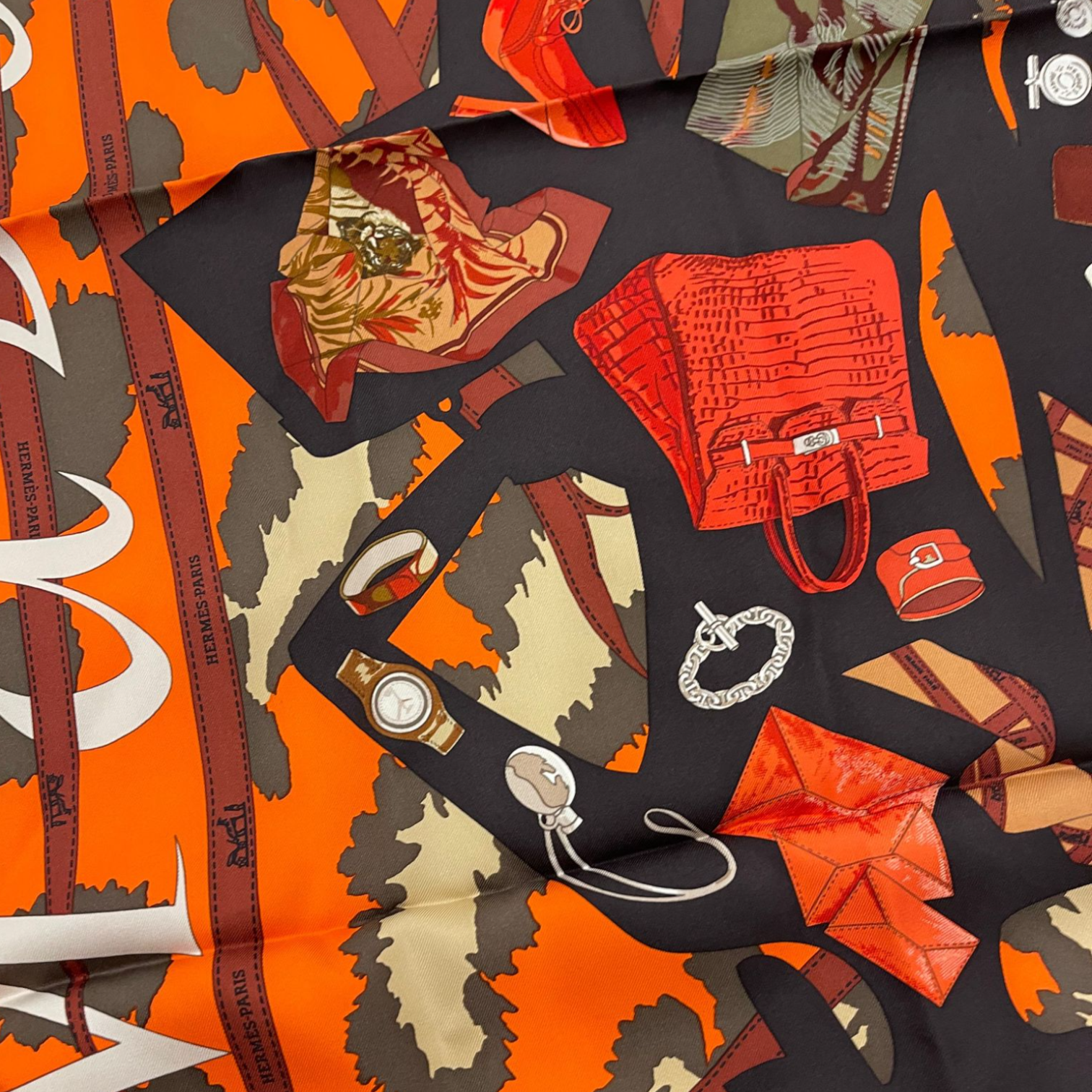 HERMES Madame スカーフ Hermes Silk Monsieur Et Madame Scarf 90 Rouge Orange Kaki – Bag