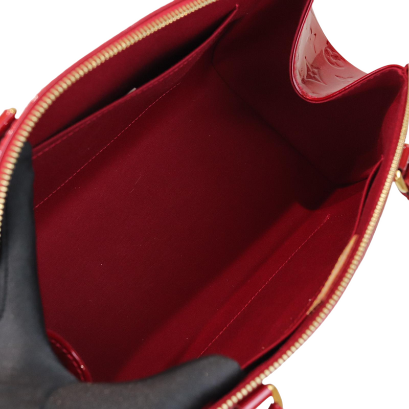 Handbag Louis Vuitton Sherwood PM Cream Vernis M91491 123010014