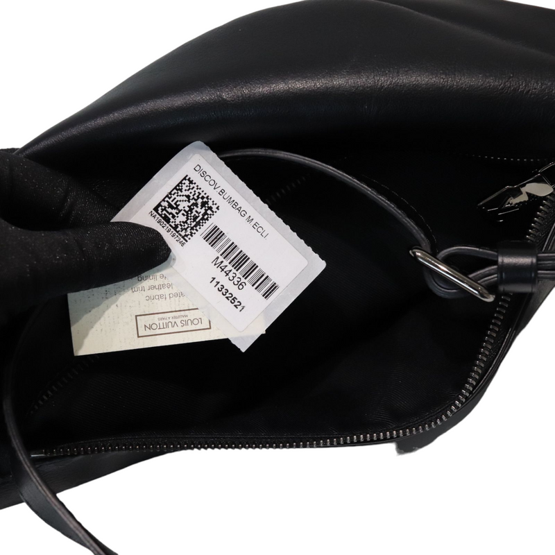 LOUIS VUITTON DISCOVERY BUMBAG  Review & Tips to Authenticate