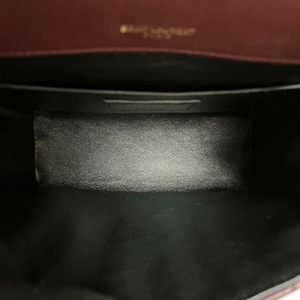 Vicky Medium Burgundy GHW