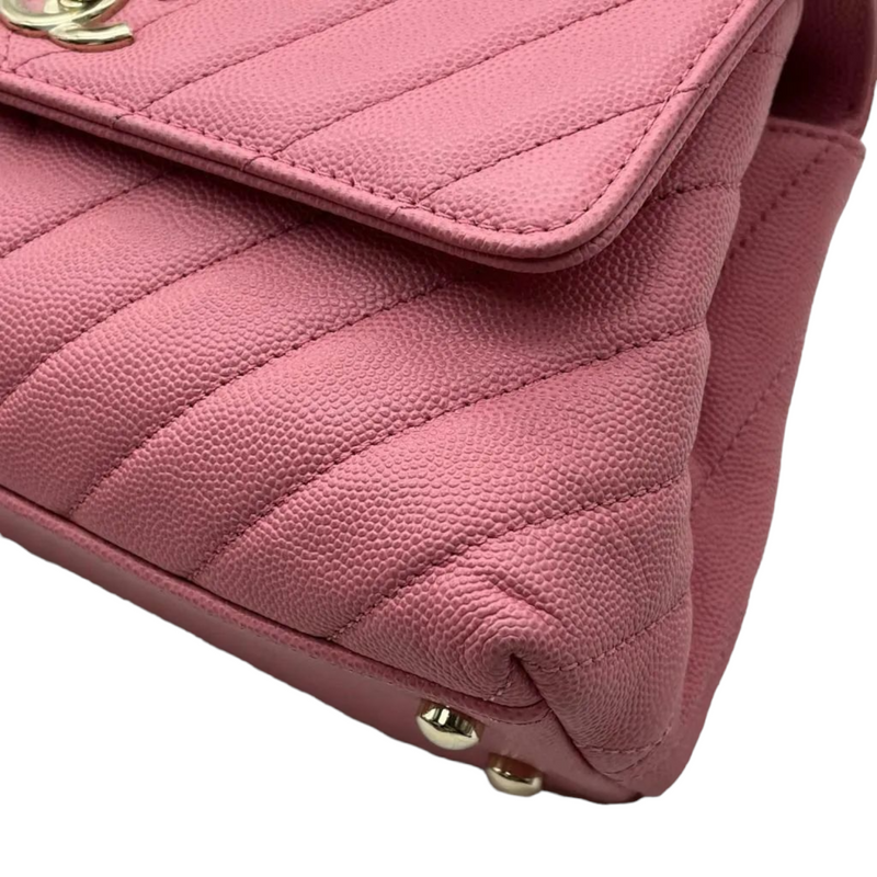 CHANEL Iridescent Caviar Quilted Wallet on Chain WOC Rose Pink