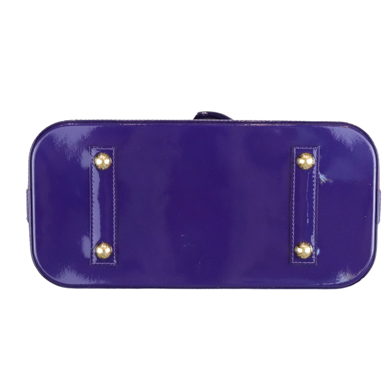 Navy patent 2025 leather purse