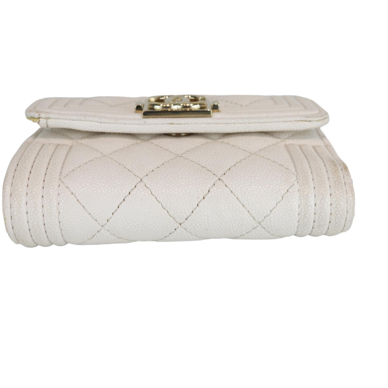 Caviar Quilted White Flap Wallet LGHW