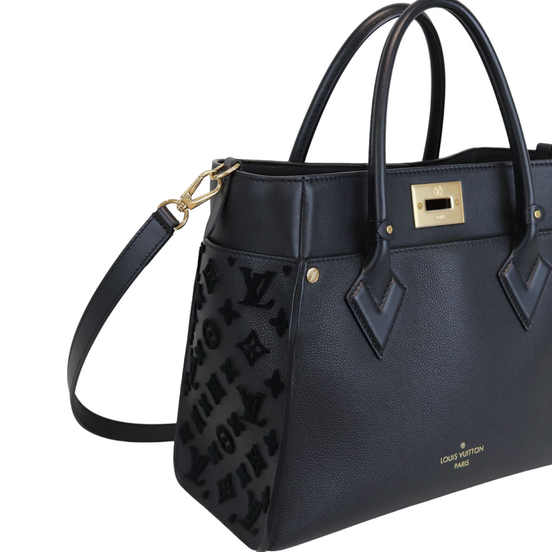 Calfskin Monogram Tufting On My Side Black