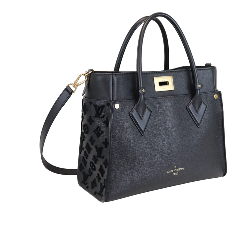 Calfskin Monogram Tufting On My Side Black