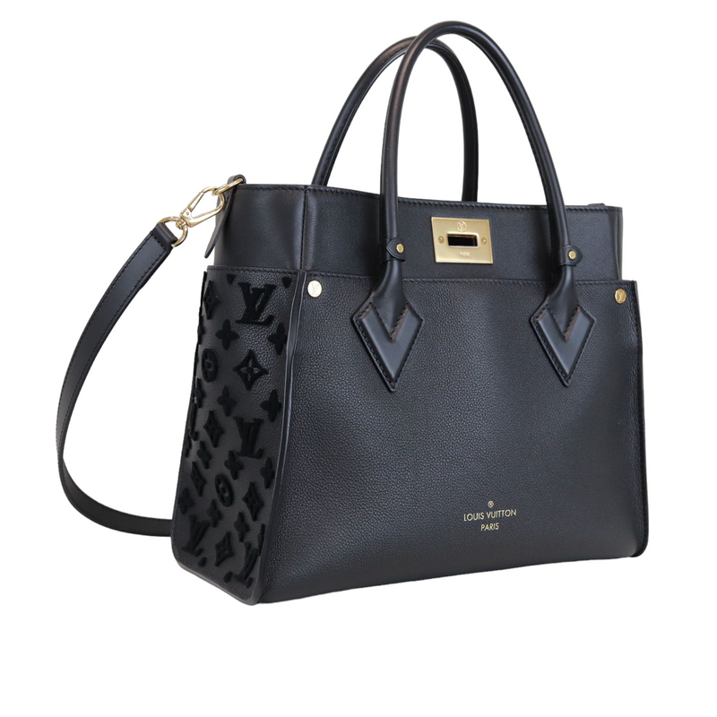 Calfskin Monogram Tufting On My Side Black