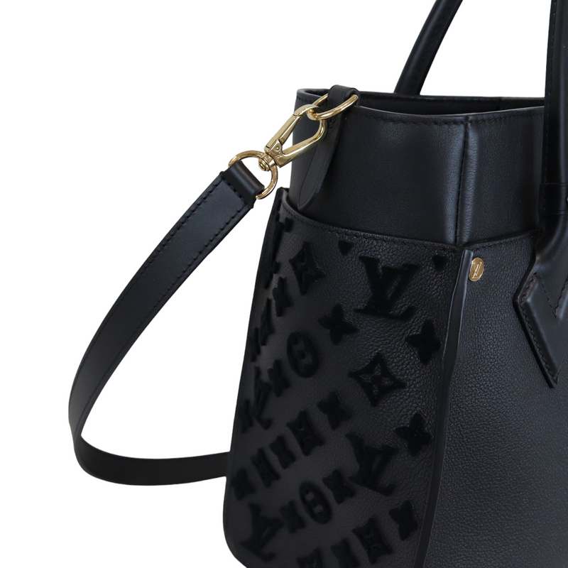 Louis Vuitton, Bags, Louis Vuitton On My Side Monogram Tufting Calfskin  Leather Black Tote