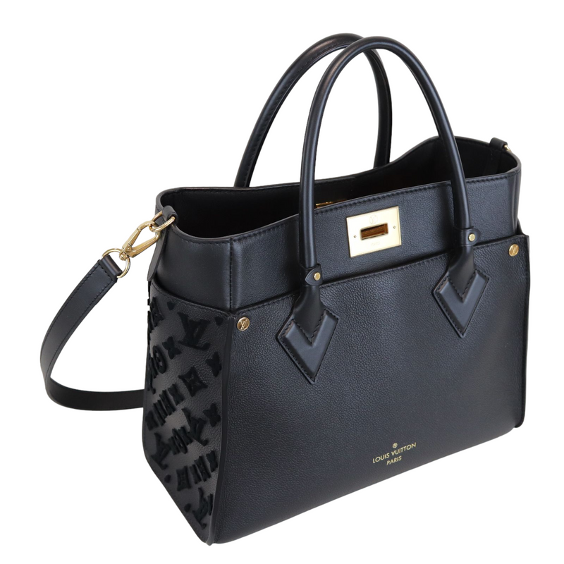Calfskin Monogram Tufting On My Side Black