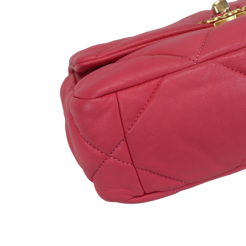 Chanel Chevron Clutch Pink - Lambskin PHW