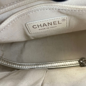 Gabrielle Hobo Small Metallic Pale Calfskin Gold MHW