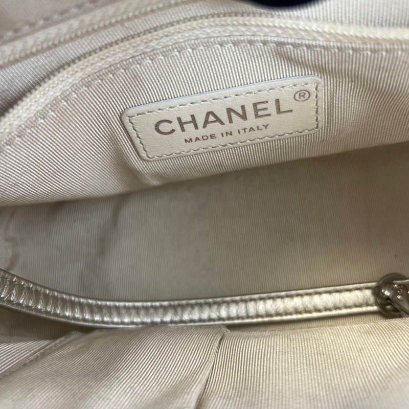 Gabrielle Hobo Small Metallic Pale Calfskin Gold MHW