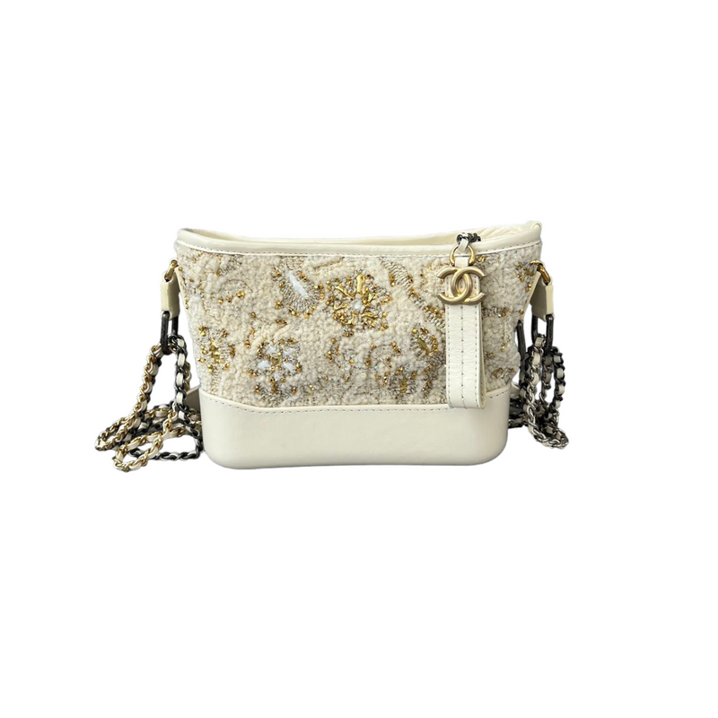 Chanel white gabrielle bag hotsell
