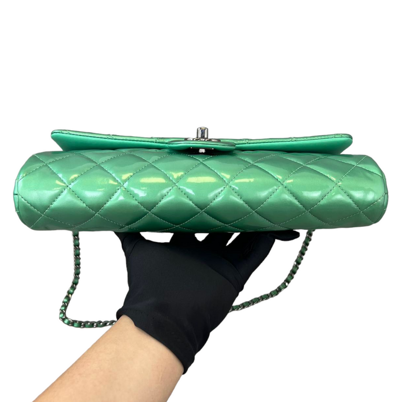 Timeless Clutch Patent Green Chain RHW