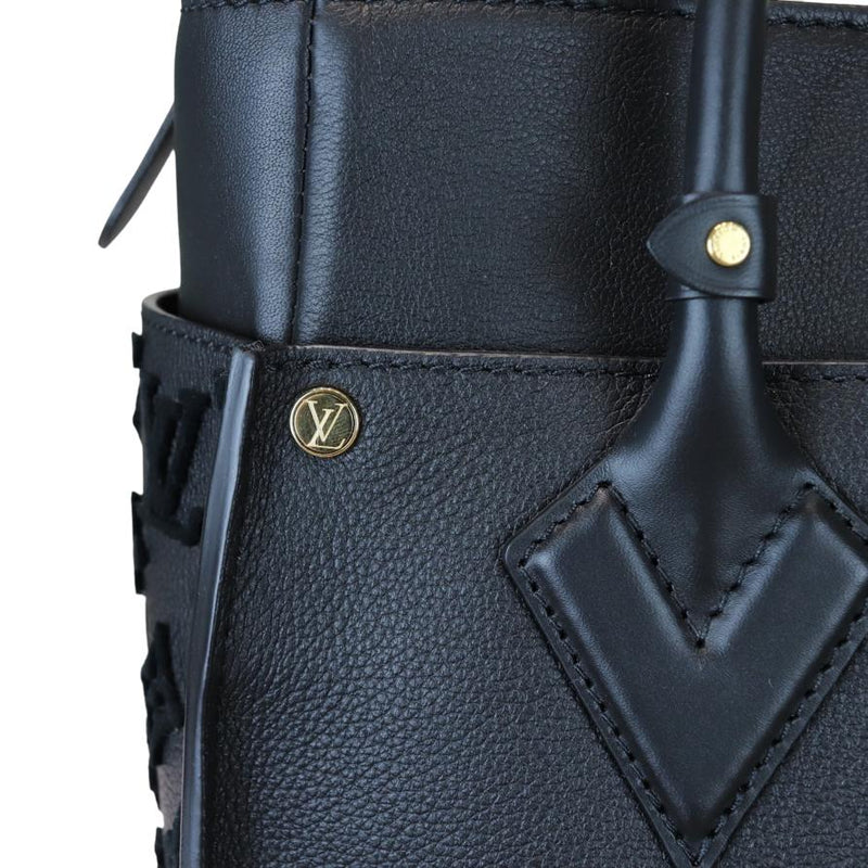 Louis Vuitton PETITE BOITE CHAPEAU Casual Style Calfskin Street Style 2WAY  Plain Leather