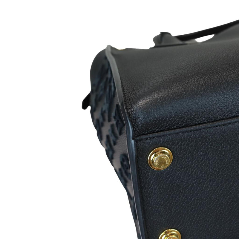 Calfskin Monogram Tufting On My Side Black