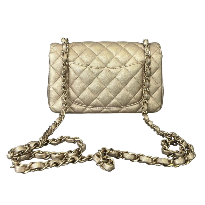 Timeless Chanel 19 Classic Large Flap Bag Dark Caramel Beige - 21P - FULL  SET Leather ref.263681 - Joli Closet