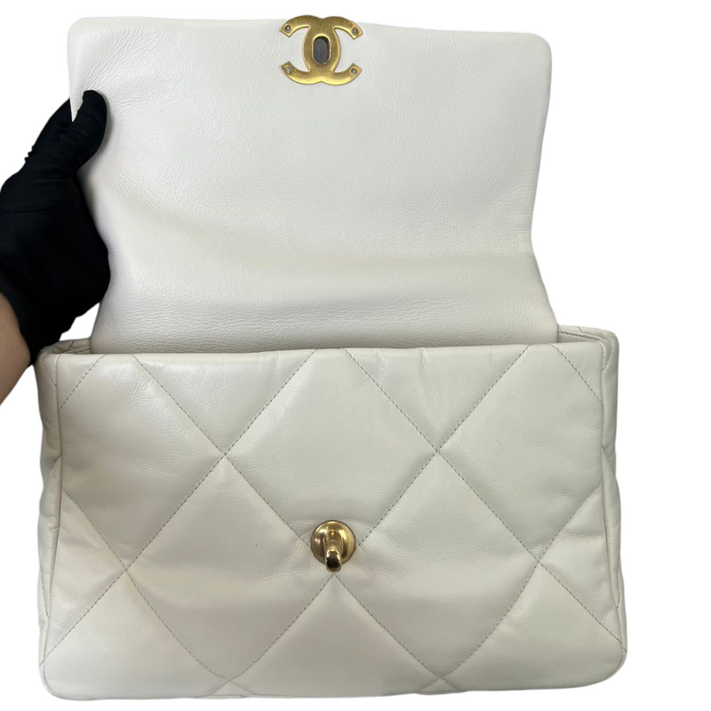 Lambskin Quilted Large Chanel 19 Flap White MHW