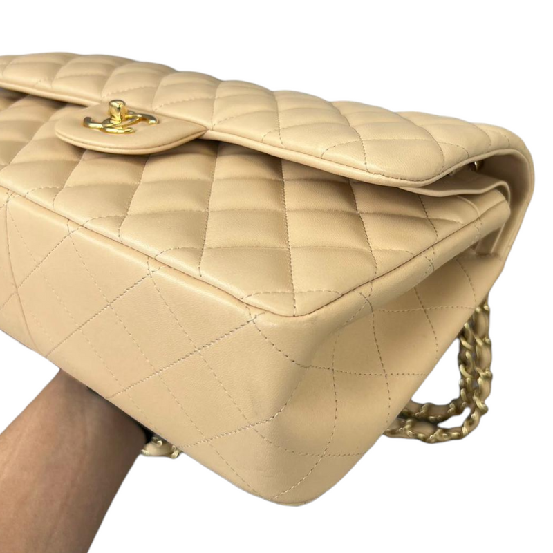 Lambskin Quilted Jumbo Double Flap Beige GHW