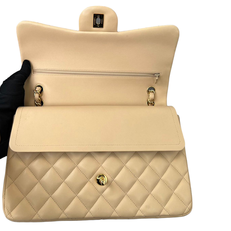 Lambskin Quilted Jumbo Double Flap Beige GHW