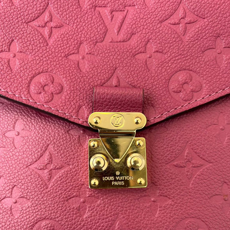 Louis Vuitton Pochette Metis Monogram Empreinte Freesia in