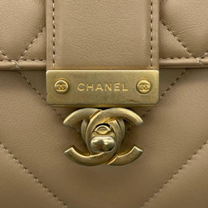 Calfskin Quilted Chevron In The City Bag Beige GHW