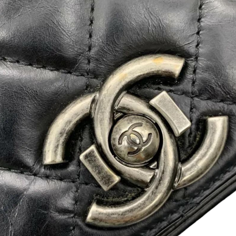 Chanel Boy Bag: The 'It-Girl' Staple, Handbags and Accessories