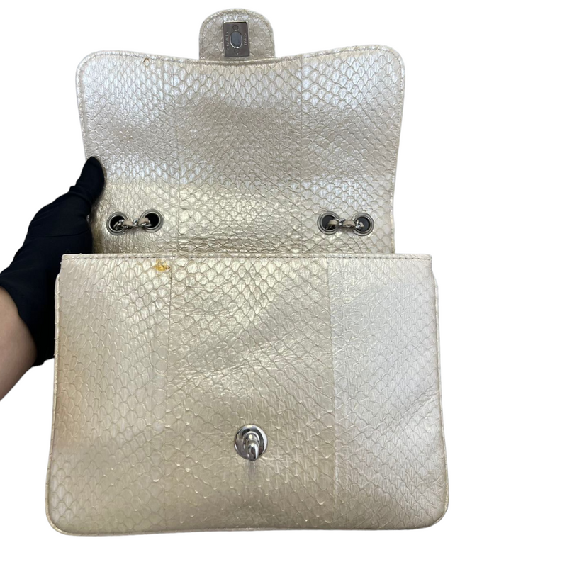 Second hand Luxury Bags, Vestiaire Collective