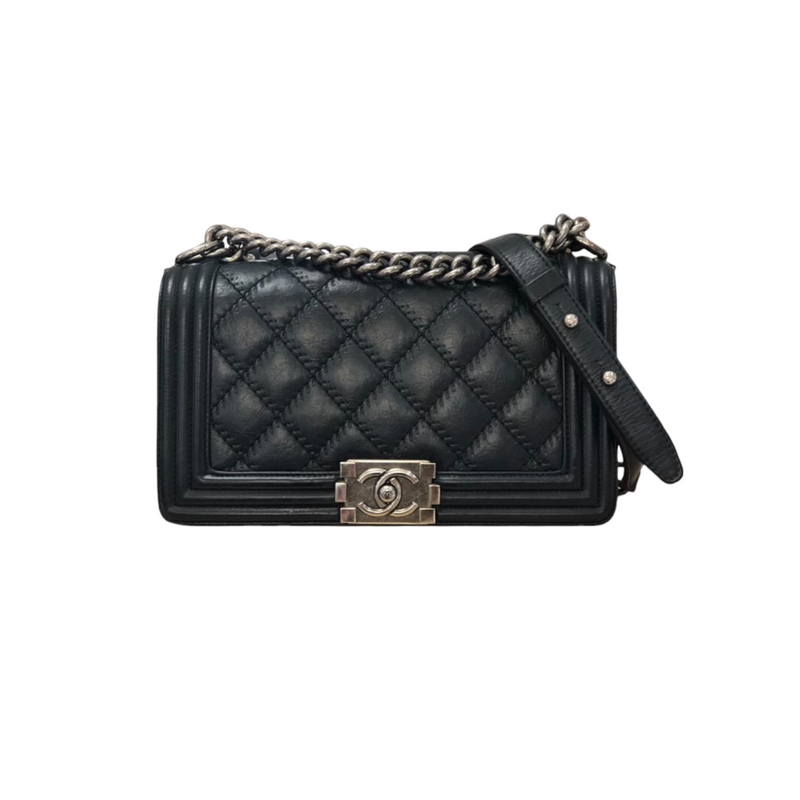 Caviar Quilted Old Medium Boy Flap Black RHW